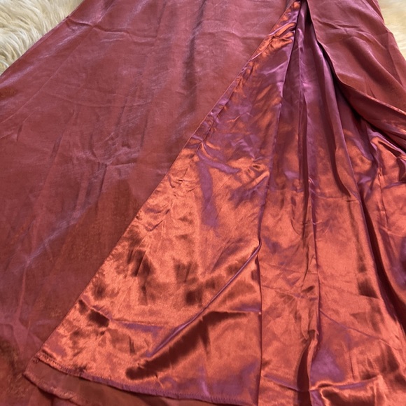 Lulus Dress length 57” bust 30” brand new with tag it is maxi dress and beautifu - Picture 12 of 17